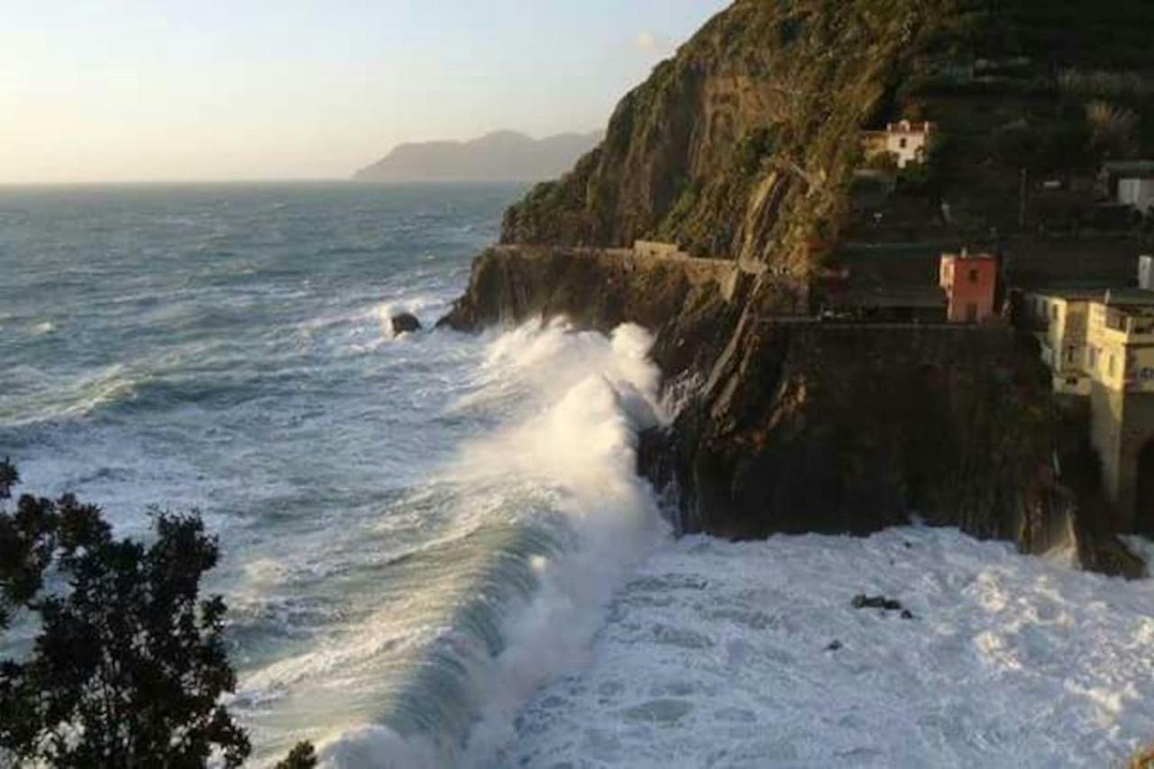 Ca'La Luna - In Centro Con Terrazza Riomaggiore Exterior foto