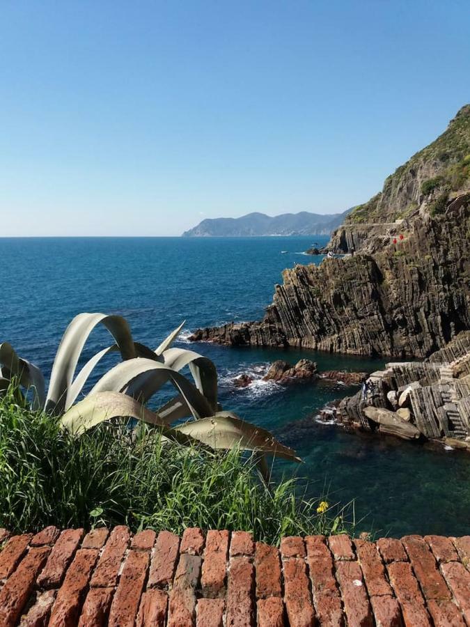Ca'La Luna - In Centro Con Terrazza Riomaggiore Exterior foto