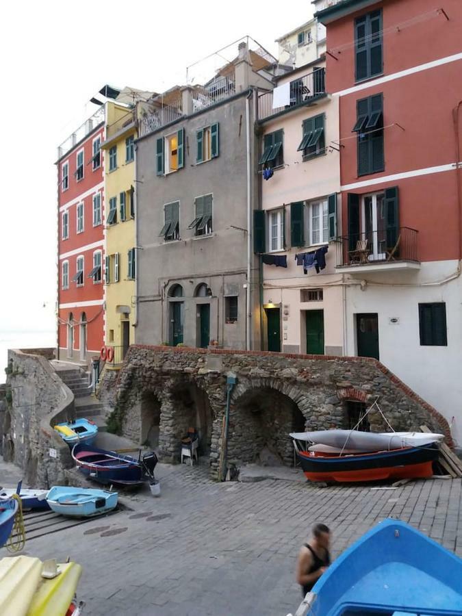 Ca'La Luna - In Centro Con Terrazza Riomaggiore Exterior foto